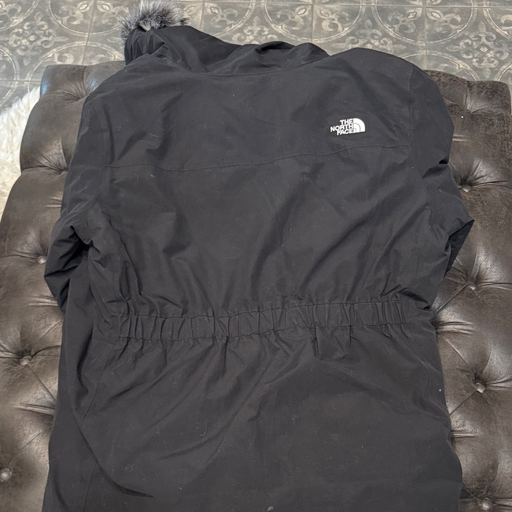 Women's The North Face - Black Jacket Long Jacket - Faux Fur Trimmed - Size 3XL - Picture 9 of 12